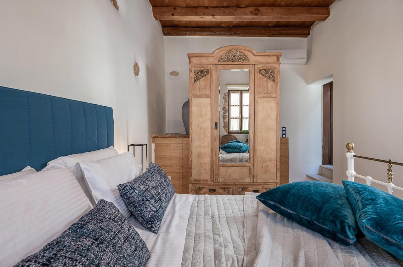 Agazade Bey Chrissi Akti Chania Exterior foto
